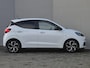 Hyundai i10 1.0 T-GDI N Line 5-zits Handgeschakeld / Fabrieksgarantie tot 11-2028 / Allseason banden / Dealer onderhouden / Stuur-, en Stoel verwarming / Cruise control / Achteruitrijcamera / Apple Carplay Android Auto / Climate control /