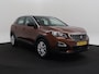 Peugeot 3008 1.2T 130pk Blue Lease Executive Trekhaak/Nav/Ecc
