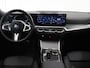 BMW 3-Serie 320e | M-Pakket | Panoramadak | Keyless go | Digitaal Dashboard | Apple Carplay/Android Auto | DAB | Cruise control adaptief |