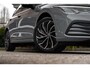 Volkswagen Golf 1.0 TSI Life 110 PK 1e Eig Adaptive Pano Sfeerverl. LED 17''