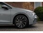 Volkswagen Golf 1.0 TSI Life 110 PK 1e Eig Adaptive Pano Sfeerverl. LED 17''