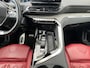 Peugeot 3008 1.6 HYbrid4 300 GT | SOH 99,5% | 19'' | Rood Nappaleder | Massage | Keyless | Trekhaak | 360