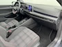 Volkswagen Golf 2.0 GTI 245 PK | Keyless | HUD | IQ. Light | Trekhaak | Nieuwstaat!