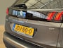 Peugeot 3008 1.2 PureTech GT Camera | Stoelverwarming | Parkeersensoren Rondom | LED | Leer/Stof | 18" Lichtmetaal | Virtueel Dashboard  | Achteruitrijcamera | Cruise control adaptief met Stop&Go | DAB ontvanger