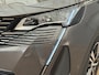 Peugeot 3008 1.2 PureTech GT Camera | Stoelverwarming | Parkeersensoren Rondom | LED | Leer/Stof | 18" Lichtmetaal | Virtueel Dashboard  | Achteruitrijcamera | Cruise control adaptief met Stop&Go | DAB ontvanger