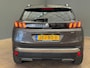 Peugeot 3008 1.2 PureTech GT Camera | Stoelverwarming | Parkeersensoren Rondom | LED | Leer/Stof | 18" Lichtmetaal | Virtueel Dashboard  | Achteruitrijcamera | Cruise control adaptief met Stop&Go | DAB ontvanger