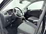 Volkswagen Tiguan 1.5 TSI ACT Highline Business R | 19 inch velgen | Trekhaak | head-up display | Panoramadak | Elektrische achterklep |