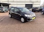 Volkswagen Up! 1.0 65pk | Navigatie via smartphone | Licht & zicht pakket | Airco | Dab radio | Led dagrijverlichting | Elektrische ramen