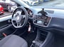 Volkswagen Up! 1.0 65pk | Camera achter | Cruise control | Airco automatisch | Parkeersensoren achter | DAB radio | Led dagrijverlichting