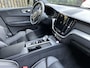 Volvo XC60 2.0 T6 Plug-in hybrid AWD Plus Black Edition | Adaptieve Cruise Control | Donker Glas | Panoramadak | Stoel en Stuurverwarming | Dodehoek Detectie | 21" |