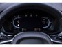 Volvo XC60 2.0 T6 Plug-in hybrid AWD Plus Black Edition | Adaptieve Cruise Control | Donker Glas | Panoramadak | Stoel en Stuurverwarming | Dodehoek Detectie | 21" |
