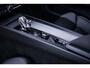 Volvo XC60 2.0 T6 Plug-in hybrid AWD Plus Black Edition | Adaptieve Cruise Control | Donker Glas | Panoramadak | Stoel en Stuurverwarming | Dodehoek Detectie | 21" |