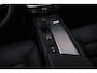 Volvo V60 2.0 B3 Essential Edition | Sport Pack | 19" Black Edition Velgen | Leder | Adaptieve Cruise Control | Stoelverwarming | Park Assist |