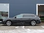 Peugeot 508 SW 1.6 Blue Lease Allure 180pk Automaat | 1ste Eigenaar | Adaptieve Cruise Control | Navigatie | Climate Control | Dodehoekdetectie | Achteruitrijcamera | LED | 17" Lichtmetalen Velgen | Apple Carplay/Android Auto |