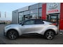 Toyota C-HR 2.0 PLUG-IN HYBRID 220 EXECUTIVE ANDROID/APPLE AD-CRUISE JBL-AUDIO BLIND SPOT STOEL/ STUURVERWARM. 19" LM-VELGEN