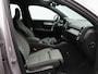 Volvo XC40 2.0 B4 Plus Dark / Trekhaak / Harman Kardon / Stoel+Stuurverwarming / Elektrische Stoelen / Adaptive Cruise / Keyless / BLIS /