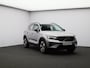 Volvo XC40 2.0 B4 Plus Dark / Trekhaak / Harman Kardon / Stoel+Stuurverwarming / Elektrische Stoelen / Adaptive Cruise / Keyless / BLIS /