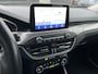 Ford Focus Wagon 1.0 EcoBoost Titanium /Schaaft in 2e versnelling / Led / Lmv / Cruise / Clima / Nav / Trekhaak