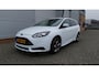 Ford Focus Wagon 2.0 EcoBoost ST-3 NL-auto NAP lage kilometerstand Recaro Keyless Acheruitrij camera Voorruit verwarming