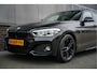 BMW 1-Serie 125i 218 pk M-Sportpakket / Schuif-Dak/ Harman&Kardon/ Xenon-Led/ Sport-Uitlaat/ Park.Sens/ Sport-Stoelen/ Stoel.Verw/ 19'' LMV