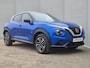 Nissan Juke 1.0 DIG-T N-Connecta DCT Automaat / Fabrieksgarantie tot 03-2028 / All season banden / Cold Pack / Achteruitrijcamera / Trekgewicht 1250 kg / Cruise control / Draadloze telefoon lader / Apple Carplay Androud Auto /