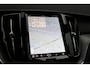 Volvo XC60 2.0 T6 Plug-in hybrid AWD Plus Dark - ACC - 360 Camera - Pano - H&K - Stoel/Stuurverwarming - Memory - BLIS - Keyless - Rijklaar