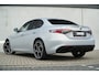Alfa Romeo Giulia 2.0 Turbo 280 PK Competizione Q4 AWD | Harman | Veloce | 19"