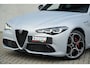 Alfa Romeo Giulia 2.0 Turbo 280 PK Competizione Q4 AWD | Harman | Veloce | 19"