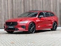 Volvo V60 2.0 T6 Twin Engine AWD R-Design / Bowers & Wilkins