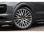 Porsche Cayenne Coupé 3.0 E-Hybrid SportDesign Techart | Pano | ACC | 22'' Wielen | PDLS+ Matrix | Alcantara dakhemel | Matrix PDLS+ |