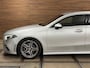 Mercedes-Benz A-klasse 200 Business Solution AMG | LED | 18' inch | Sportstoelen | Parkeerassistent | Navigatie | NAP