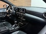 Mercedes-Benz A-klasse 200 Business Solution AMG | LED | 18' inch | Sportstoelen | Parkeerassistent | Navigatie | NAP