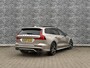 Volvo V60 T6 Recharge AWD Plus Dark | Panoramadak | Harman & Kardon Audio | Adaptive Cruise control| Stoel & stuurverwarming | Achteruitrijcamera | Exterieur styling kit | 19'' Polestar Engineerd velgen |