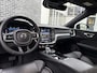 Volvo V60 T6 Recharge AWD Plus Dark | Panoramadak | Harman & Kardon Audio | Adaptive Cruise control| Stoel & stuurverwarming | Achteruitrijcamera | Exterieur styling kit | 19'' Polestar Engineerd velgen |