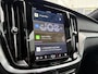 Volvo V60 T6 Recharge AWD Plus Dark | Panoramadak | Harman & Kardon Audio | Adaptive Cruise control| Stoel & stuurverwarming | Achteruitrijcamera | Exterieur styling kit | 19'' Polestar Engineerd velgen |