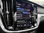 Volvo V60 T6 Recharge AWD Plus Dark | Panoramadak | Harman & Kardon Audio | Adaptive Cruise control| Stoel & stuurverwarming | Achteruitrijcamera | Exterieur styling kit | 19'' Polestar Engineerd velgen |