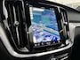 Volvo V60 T6 Recharge AWD Plus Dark | Panoramadak | Harman & Kardon Audio | Adaptive Cruise control| Stoel & stuurverwarming | Achteruitrijcamera | Exterieur styling kit | 19'' Polestar Engineerd velgen |