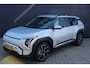 Kia EV3 DEMO DEAL 81,4 kWh 204pk Plus | Navigatie | Parkeercamera | 19 inch velgen | Climate control |