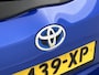 Toyota Yaris 1.5 Hybrid Premium Bi-Tone | Stoelverwarming | Navigatie | Climate Control | Safety Sense | Camera |