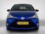 Toyota Yaris 1.5 Hybrid Premium Bi-Tone | Stoelverwarming | Navigatie | Climate Control | Safety Sense | Camera |