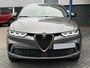 Alfa Romeo Tonale 1.3T PHEV Edizione Speciale 280pk! | Volle uitrusting! | Lederen bekleding | 360 graden Camera | Stoelverwarming/ventilatie | Adaptive cruise control | Schakelflippers |