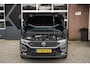 Volkswagen T-Roc 1.5 TSI Sport Business R-line | Panorama | DSG | Keyless | Trekhaak | Led | ACC | Virtual | 19' inch |