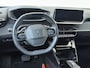 Peugeot e-2008 EV Allure Pack 50 kWh | Full Map Navi | Camera | Carplay | 3 FASE |
