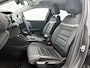 Citroën E-C4 EV Shine 50 kWh 136pk | Accu SOH 90,6% | Navigatie | Achteruitrijcamera | Half Lederen comfortstoelen | Climate Control | Adaptieve Cruise Control | Full Led koplampen | Head-up display | Parkeersensoren v+a | Keyless | Dodehoeksensor | Stuurverwarming | Apple Carplay / Android Auto | Bluetooth | DAB+ radio | Donker getint glas | 18" lichtmetalen velgen |