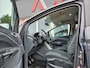 Ford C-Max 1.6 Trend Trekhaak! Airco! Cruise Control! NAP! Dealer Onderhouden!