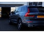 Volvo XC60 2.0 T8 392PK Plug-in hybrid AWD R-Design*Perfect Volvo Onderh.*B&W!/Pano/Sport Leder/Stoelverw.V+A/Stuurverw./ACC/Pilot ass./360 Camera/Memorie/BLIS/Parkeersens.V+A/21 inch LM*