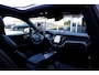 Volvo XC60 2.0 T8 392PK Plug-in hybrid AWD R-Design*Perfect Volvo Onderh.*B&W!/Pano/Sport Leder/Stoelverw.V+A/Stuurverw./ACC/Pilot ass./360 Camera/Memorie/BLIS/Parkeersens.V+A/21 inch LM*