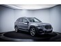 BMW X1 20iA M-SPORT High Executive UNIEKE KM | DEALER AUTO | NAVI PROF. | ACC | ELEK. KLEP | KEYLESS | LEDER | SPORTST. | HUD | FULL LED