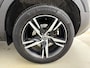 Volvo XC40 T4 R-Design | 18" | Leder/Nubuck | Trekhaak | Keyless | Parkeerverwarming | Stoel/Stuur/Achterbankverwarming | Keyless | Parkeercamera | Navigatie | Getint Glas