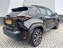Toyota Yaris Cross 1.5 Hybrid 115 First Edition met Comfort Pack NL auto PDV v+a Dode hoek Apple/Android auto Stuur en stoelverw.